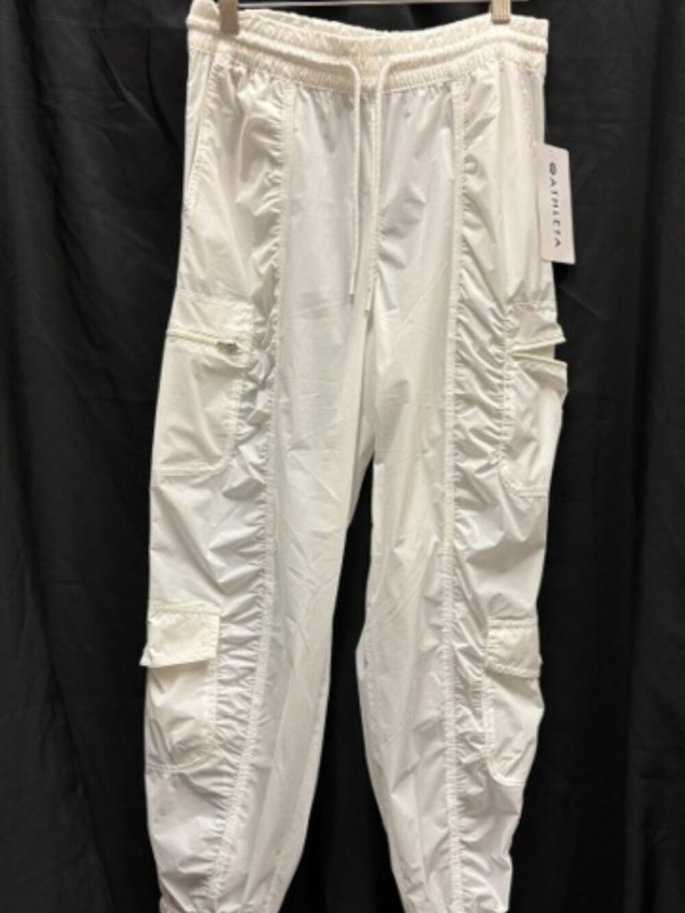 NWT! Athleta White Nylon Cargo Pant. Size 2 Petite